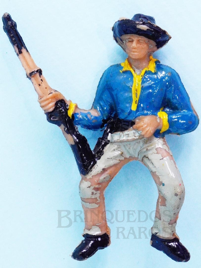 Brinquedos Antigos - Casablanca e Gulliver - Cowboy a Cavalo com rifle Cowboy de Montar numerado 129 Casablanca Década de 1960